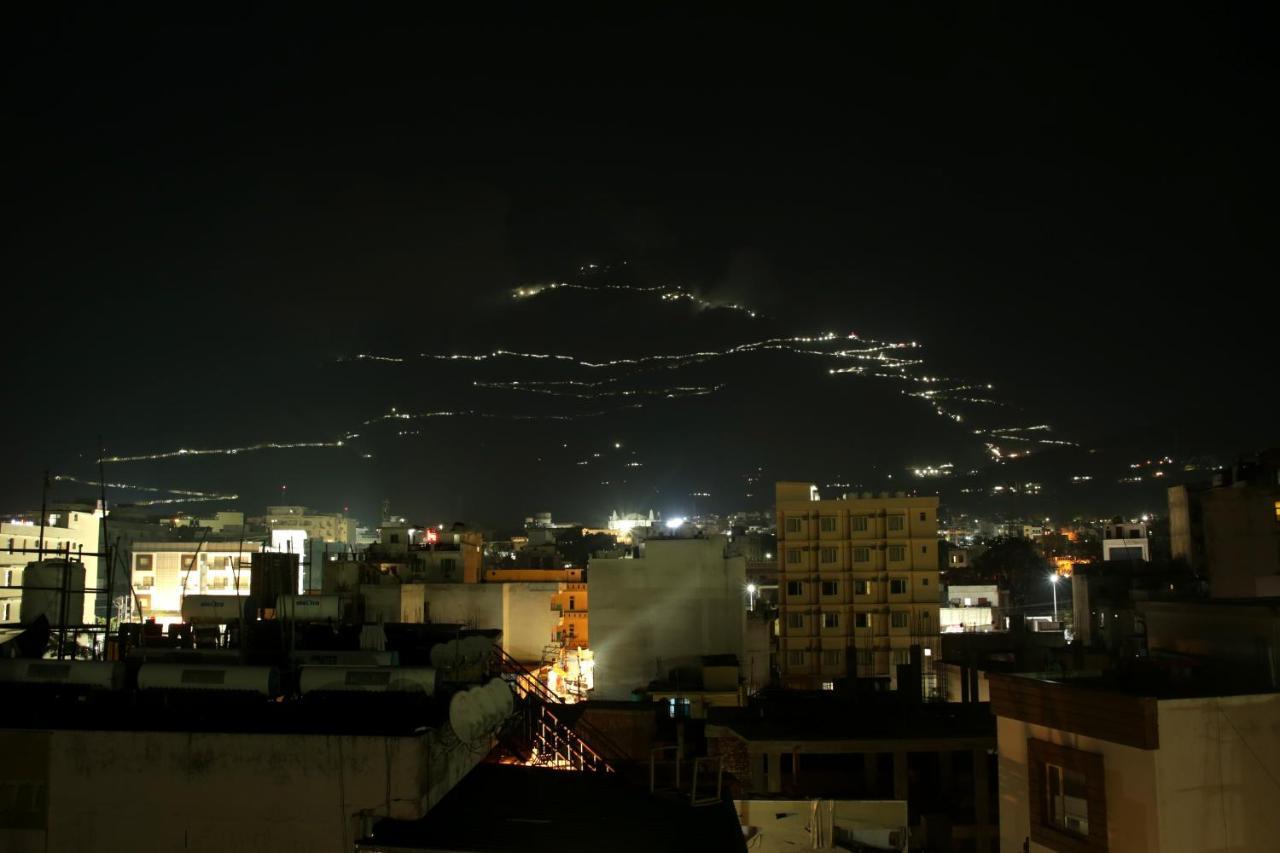 Hotel Katra Grand Εξωτερικό φωτογραφία